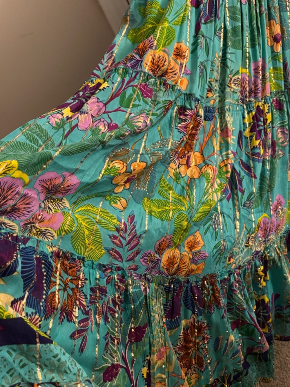 NEW! Green Floral Printed Maxi Dress - Picture 2 of 4